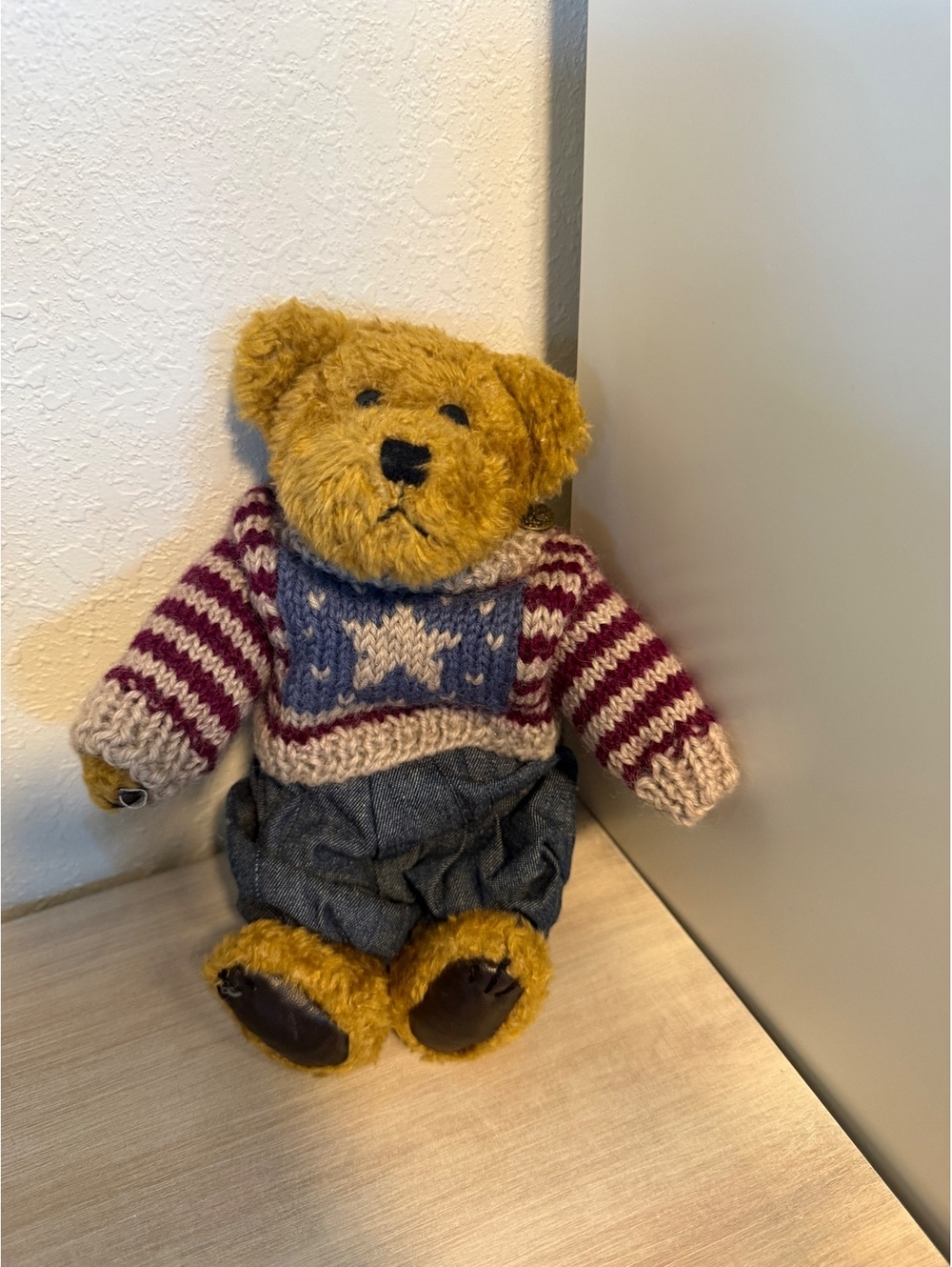 Boyds Bears Eddie Plush Bear in Americana Sweater and Denim Pants